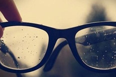  頻繁戴摘香蕉成人APP免费看片是度數加深原因之一